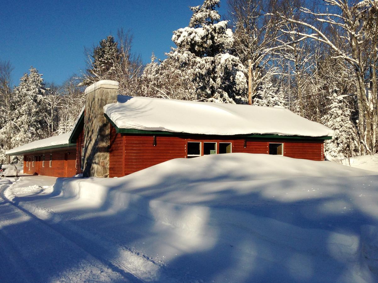 Tahquamenon Lodging 3*
